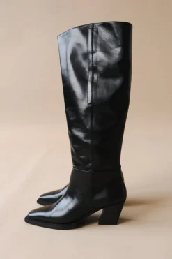 ALINA TALL BOOT