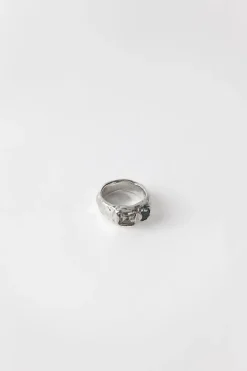 ANNIE RING