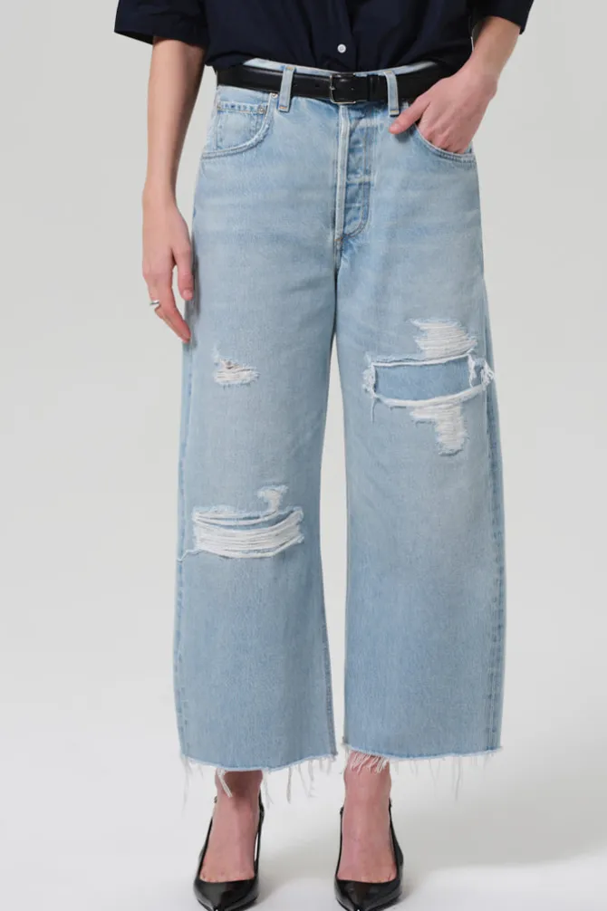 AYLA RAW HEM CROP