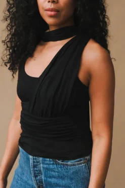 BELLA TOP