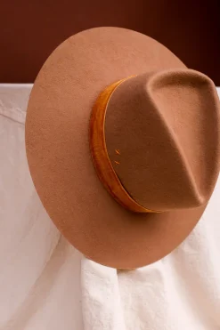 BENSON TRI HAT
