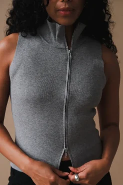 BLAKE VEST