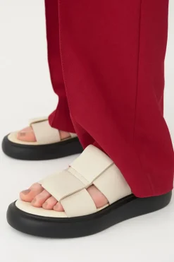 BLENDA SLIDES