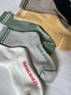 BOYFRIEND SOCKS CLEAN WHITE
