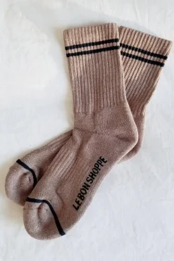 BOYFRIEND SOCKS COCOA
