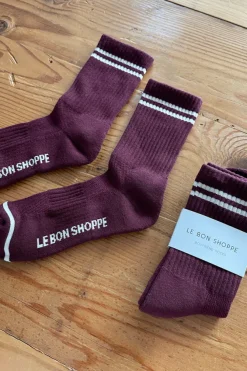 BOYFRIEND SOCKS MAROON