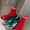BOYFRIEND SOCKS RED