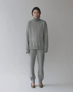 CASHMERE BLEND HIGH NECK KNIT