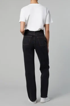 CHILDHOOD JEANS