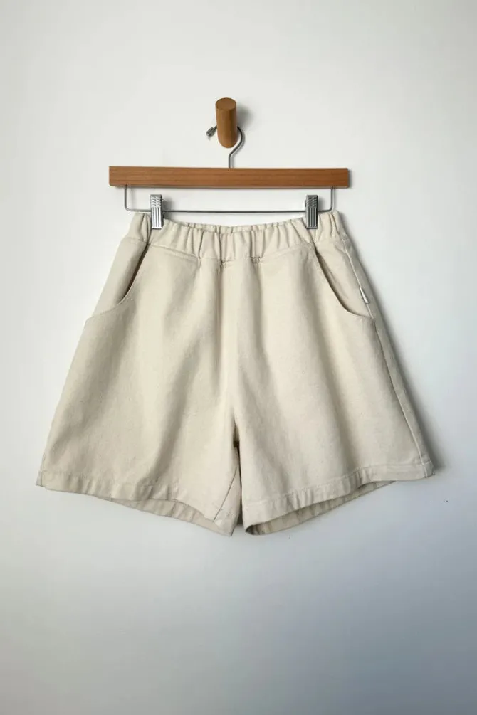 CITY SHORTS