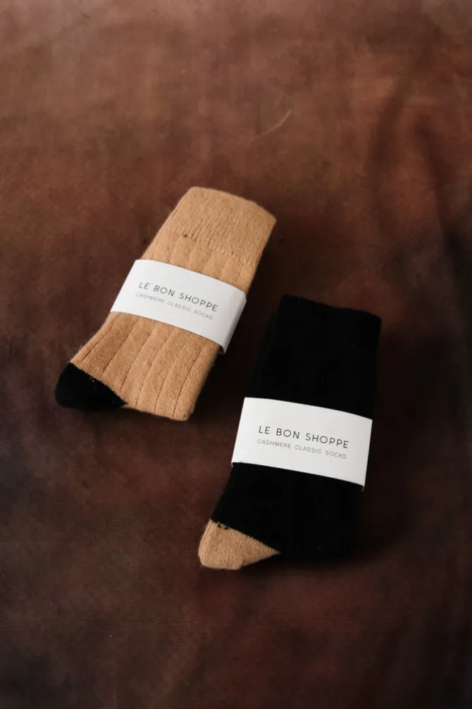CLASSIC CASHMERE SOCKS CAMEL