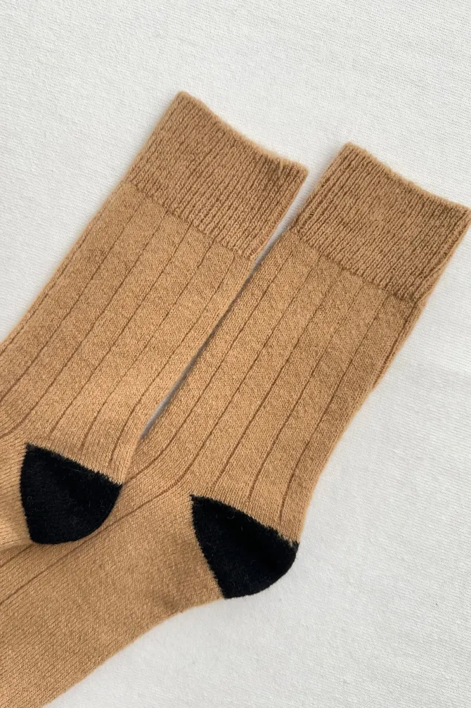 CLASSIC CASHMERE SOCKS CAMEL
