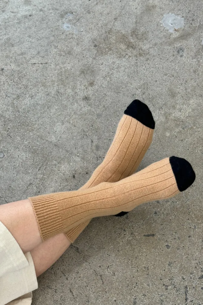 CLASSIC CASHMERE SOCKS CAMEL