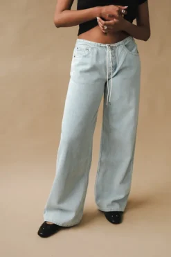 COOL JEANS