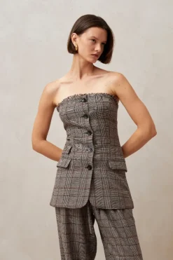 DEVA VEST