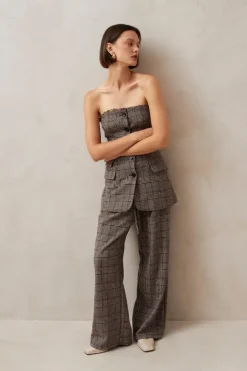 DEVA VEST