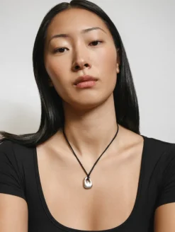 DION PENDANT