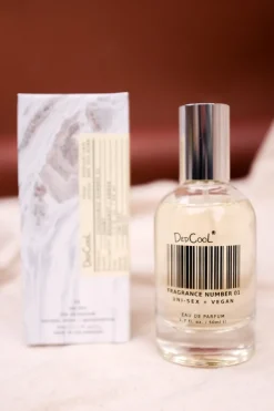 EAU DE PARFUM FRAGRANCE NO 1 TAUNT