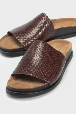 EFFIE SLIDES