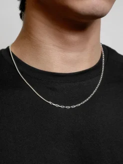 ELLIOT CHAIN NECKLACE
