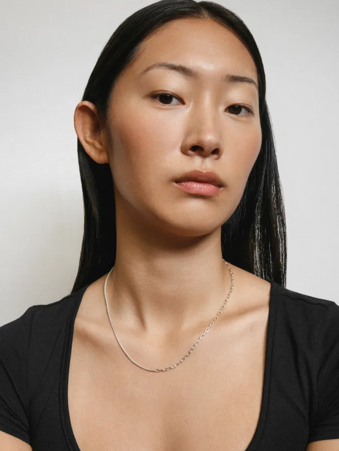 ELLIOT CHAIN NECKLACE