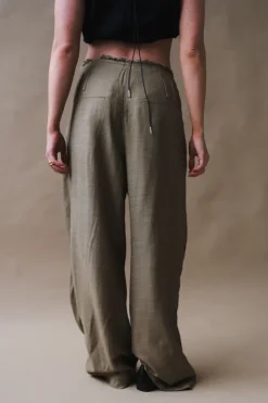 EVERYDAY WRINKLED PANT