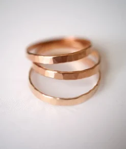 EXTRA THICK HAMMERED RING