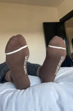 GIRLFRIEND SOCKS MAHOGANY