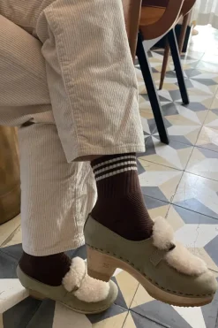 GIRLFRIEND SOCKS MAHOGANY
