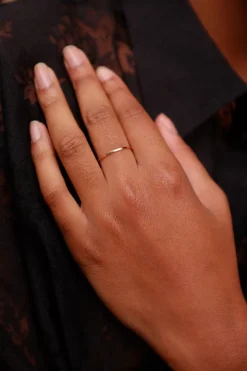 HAMMERED MEDIUM STACKING RING