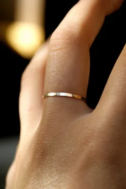 HAMMERED MEDIUM STACKING RING
