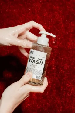 HAND AND BODY WASH