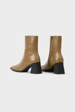 HEDDA BOOTS