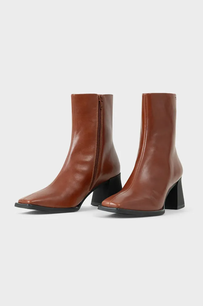 HEDDA BOOTS