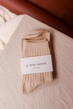 HER SOCKS PORCELAIN