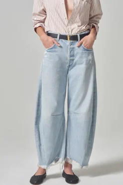 HORSESHOE JEAN SAVAHN