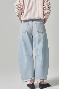 HORSESHOE JEAN SAVAHN