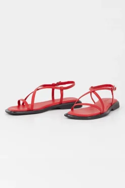 IZZY CRISS CROSS SANDAL