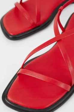 IZZY CRISS CROSS SANDAL