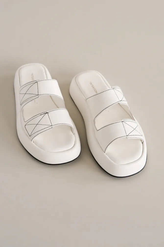 KIARA SANDAL