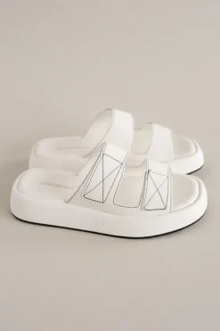 KIARA SANDAL