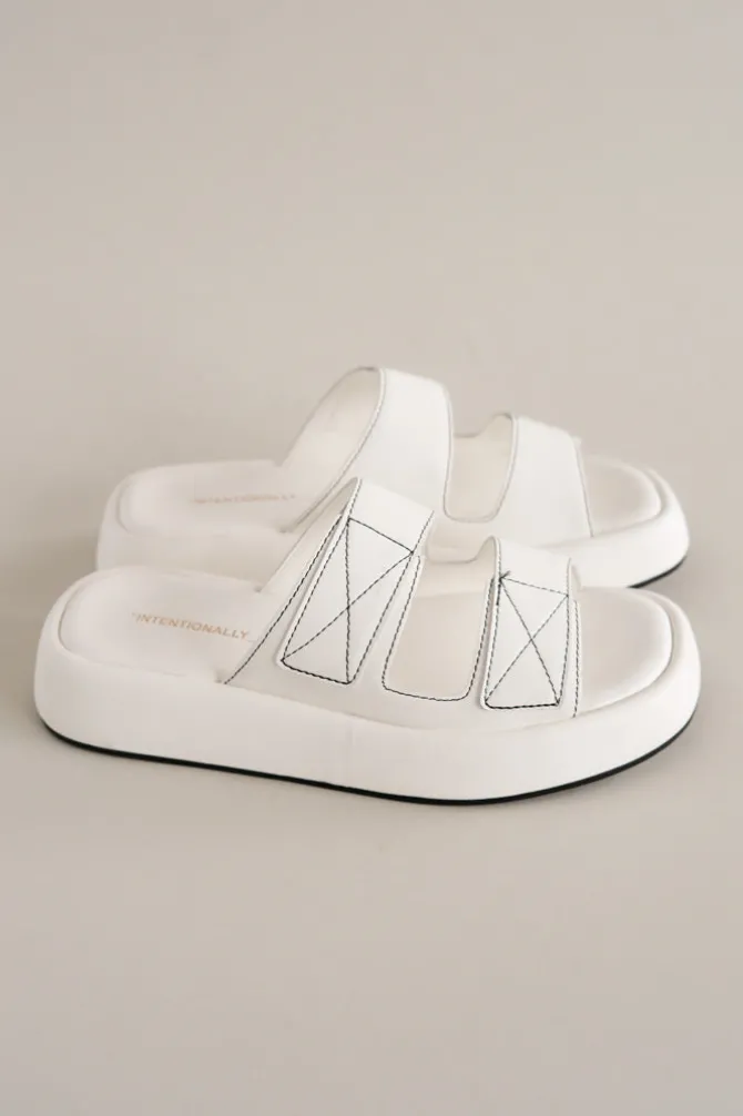 KIARA SANDAL