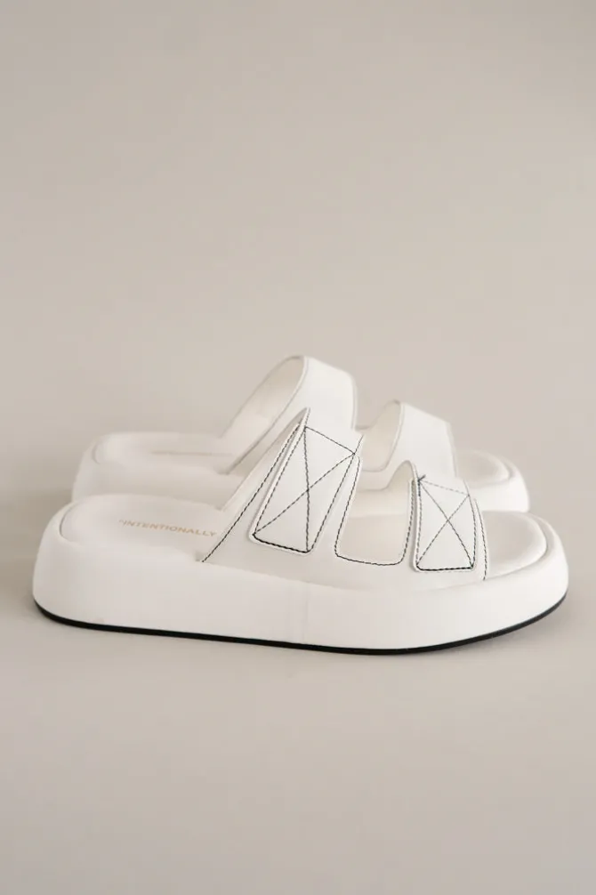 KIARA SANDAL