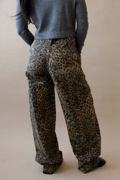 LEOPARD CARGOS