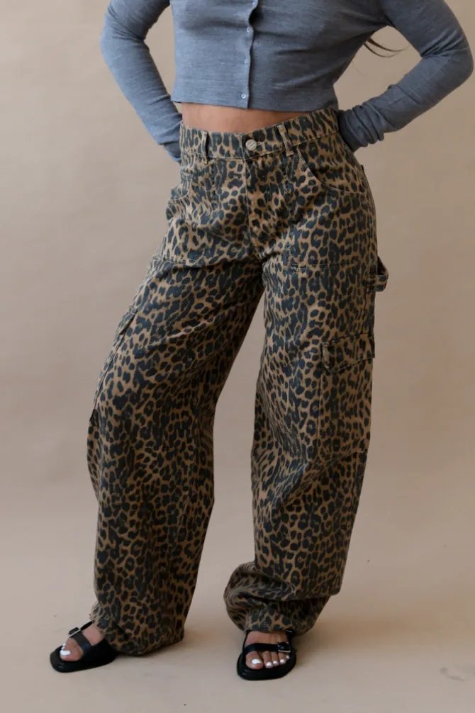 LEOPARD CARGOS