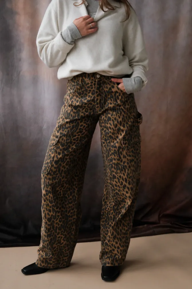 LEOPARD CARGOS