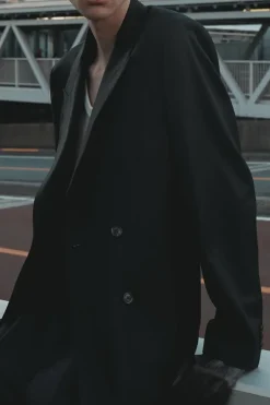 LIGHT WOOL OVERSIZED BLAZER