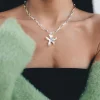 LILAH FLOWER PENDANT