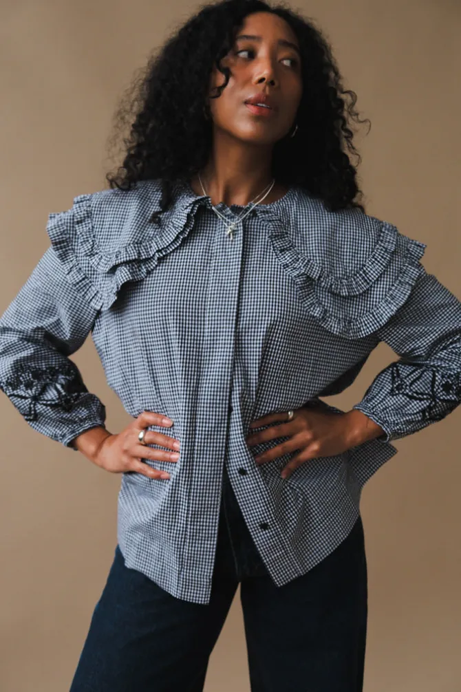LOIS DOUBLE COLLAR BLOUSE XS