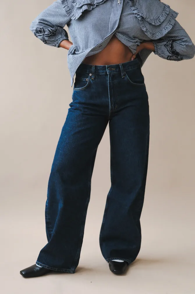 LOW CURVE JEAN